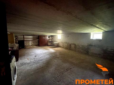 будинок за адресою Квітнева вул., 1