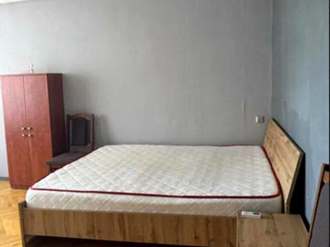 квартира за адресою Валерія Лобановського просп. (Червонозоряний), 12