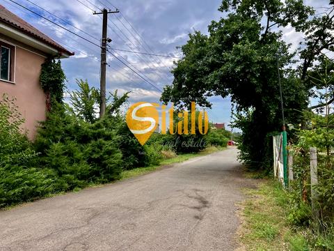 участок по адресу Піддубна