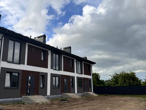 будинок за адресою Озерна, 1