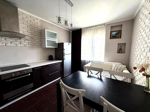 квартира за адресою Бакинська вул., 37-Г