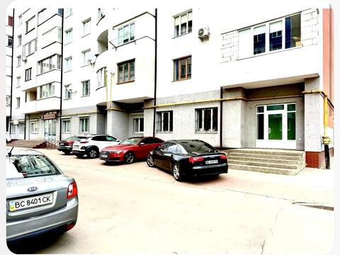 комерційна за адресою Мазепи