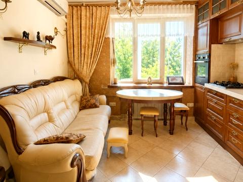 квартира по адресу Сергея Есенина ул., 21