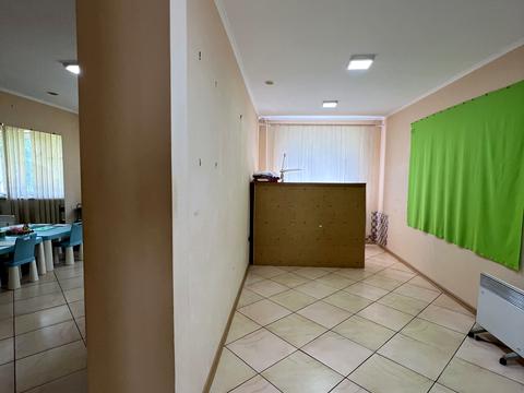 комерційна за адресою Романа Шухевича вул. (Мусоргського), 30