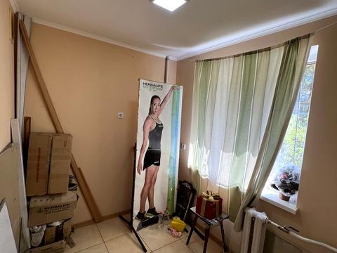 комерційна за адресою Романа Шухевича вул. (Мусоргського), 30
