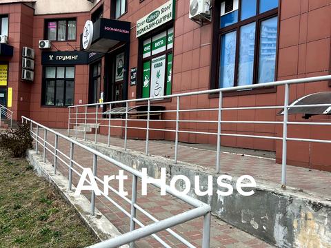 комерційна за адресою Олександра Мишуги вул., 12