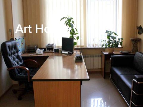 коммерческая по адресу Миколы Бажана просп., 14