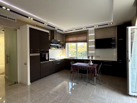 квартира по адресу Львовская ул., 48