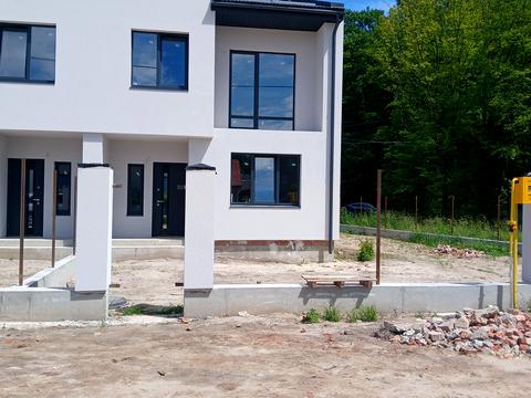 будинок за адресою Львівська вул., 102
