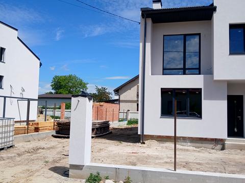 будинок за адресою Львівська вул., 102