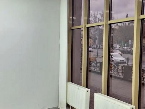 коммерческая по адресу Глубочицкая ул., 99а