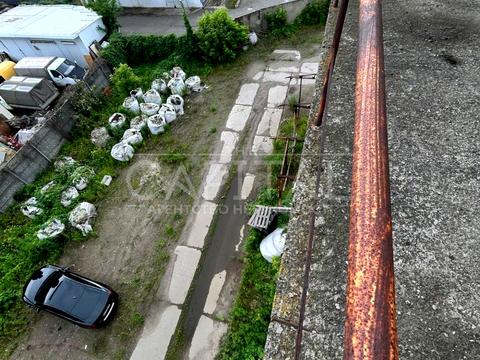 комерційна за адресою Віскозна вул., 10