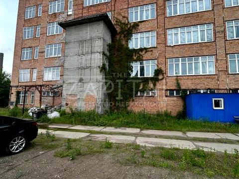 комерційна за адресою Віскозна вул., 10