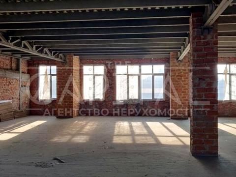 комерційна за адресою Віскозна вул., 10