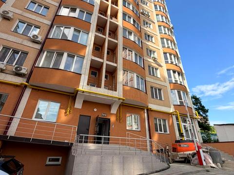 квартира за адресою Дмитра Ковальова вул., 2