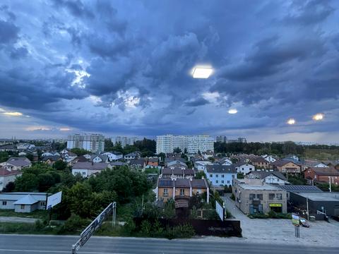 квартира за адресою Бакинська вул., 1