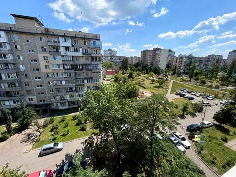 квартира за адресою Богатирська вул., 14