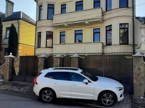 квартира за адресою Республіканська вул., 20а