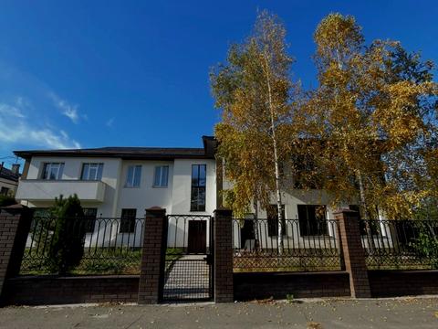будинок за адресою Черемшини вул.