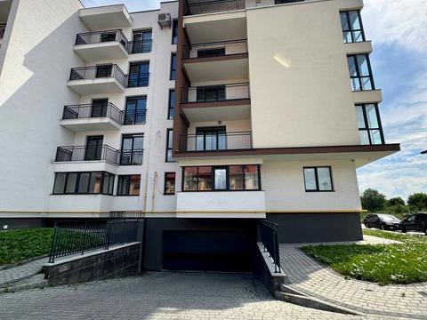 паркомісце за адресою Героїв Крут вул., (Будинок 1)