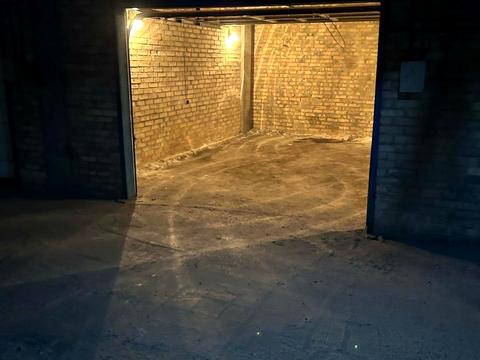 паркоместо по адресу Владимира Ивасюка просп. (Героїв Сталінграду), 12-М