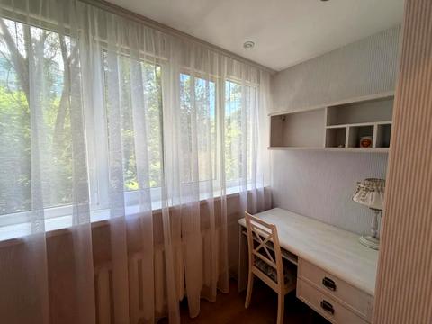 квартира за адресою Менахем-Мендл Шнеєрсона вул. (Мініна), 5