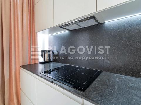 квартира за адресою Київ, Регенераторна вул., 4 к14