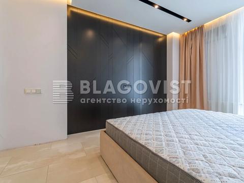 квартира за адресою Київ, Регенераторна вул., 4 к14