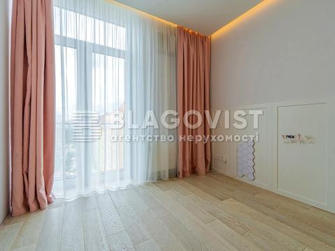 квартира за адресою Київ, Регенераторна вул., 4 к14