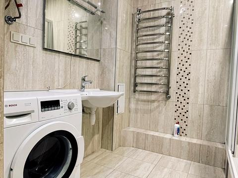 квартира за адресою Осіння вул., 33