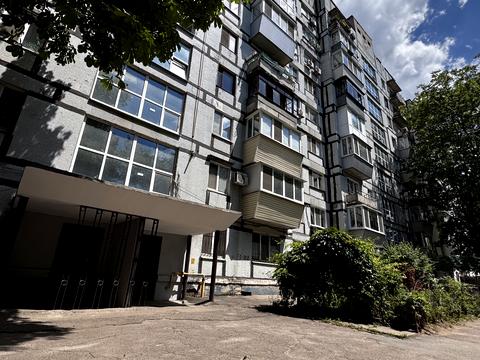 квартира за адресою житловий масив Тополя-1 вул., 8