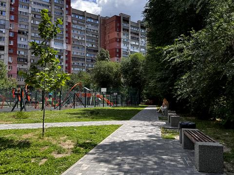 квартира за адресою житловий масив Тополя-1 вул., 8