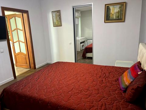квартира по адресу Драгоманова ул., 12-А