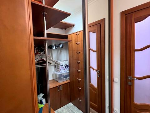 квартира по адресу Драгоманова ул., 12-А