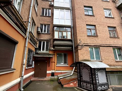 квартира за адресою Миколи Міхновського бульв. (Дружби народів), 9