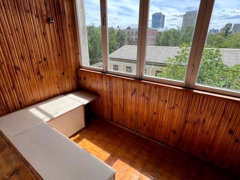 квартира за адресою Генерала Генадія Воробйова вул. (Курська), 13-Б