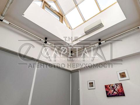 коммерческая по адресу Степана Бандери, 6