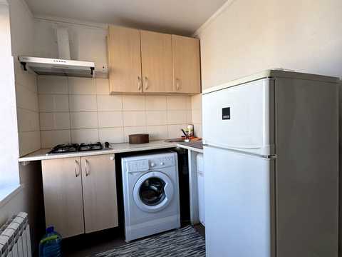 квартира за адресою Тополина вул., 17