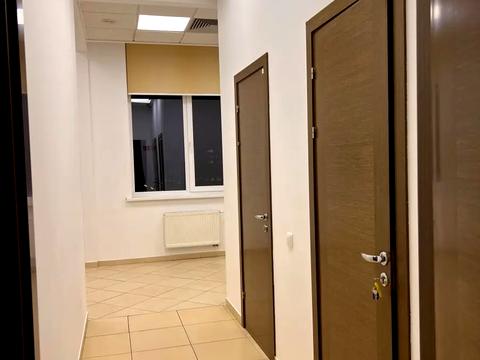 комерційна за адресою Жилянська вул., 110