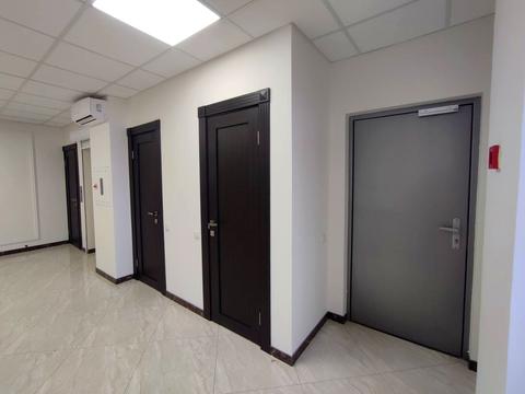 комерційна за адресою Спаська вул., 5