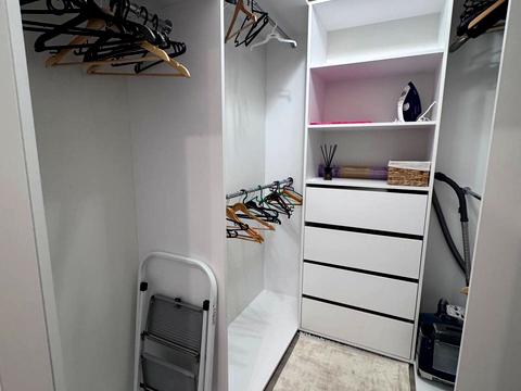 квартира за адресою Новоберегова вул., 12-А