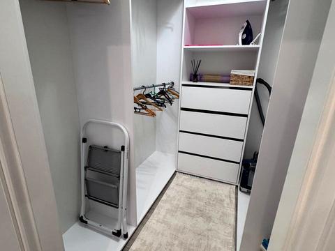 квартира за адресою Новоберегова вул., 12-А