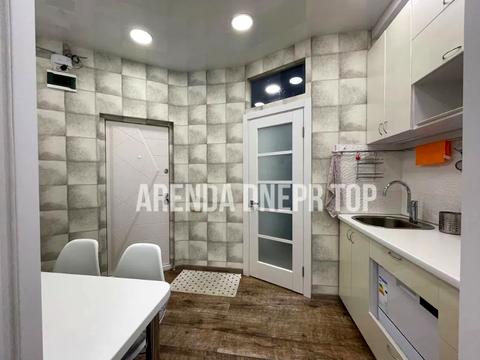 квартира за адресою Олександра Кониського вул. (Володарського), (Будинок)
