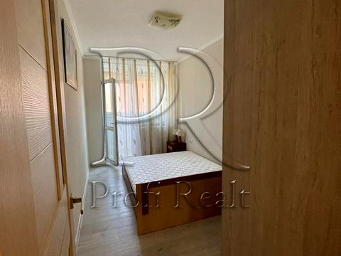 квартира по адресу Драгоманова ул., 2-Б