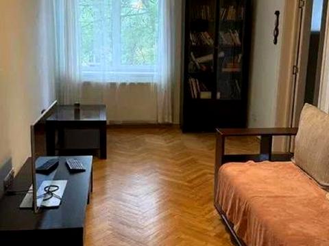 квартира за адресою Львів, Костя Левицького вул. (), 4