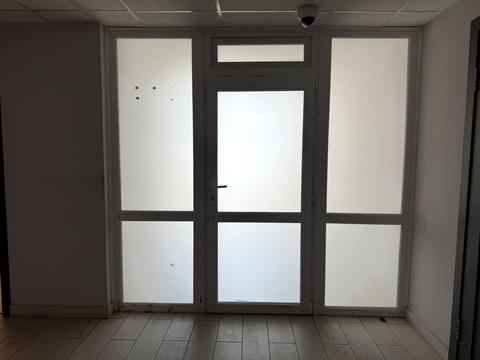 комерційна за адресою майдан Незалежності пл., 2