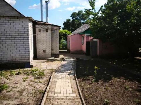 будинок за адресою Каштанова, 51