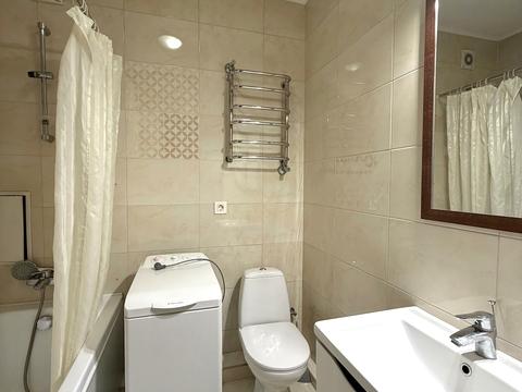 квартира за адресою Залізнична вул., 7Л