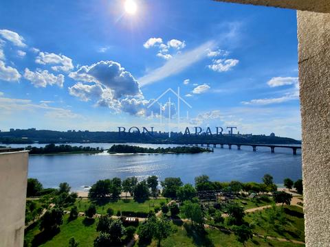 квартира за адресою Дніпровська набережна вул., 13