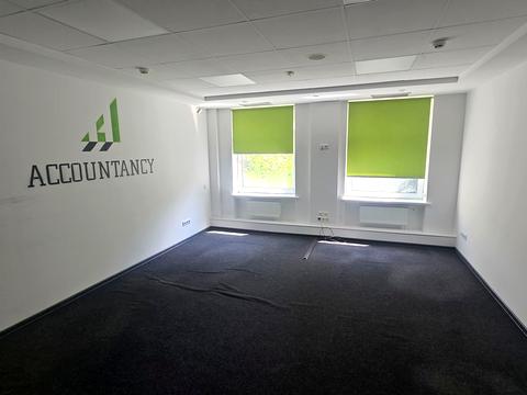 коммерческая по адресу Владимирская ул., 77